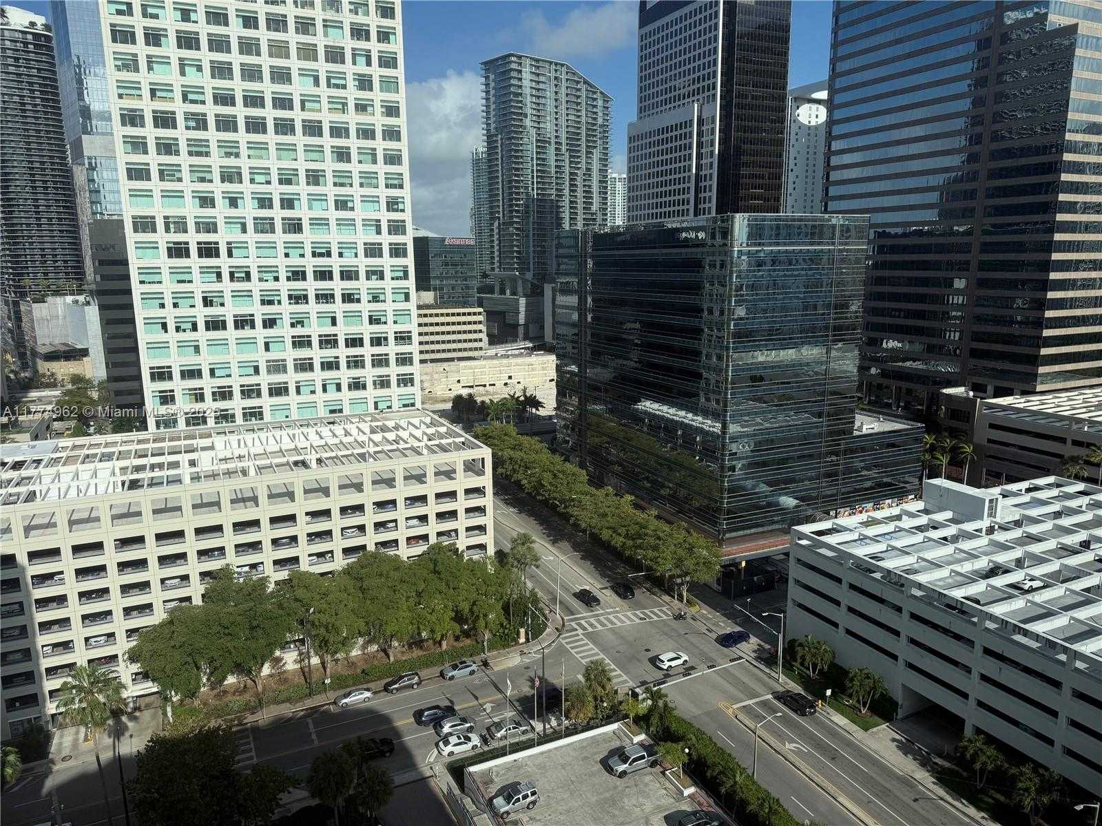 Small Image of 801 BRICKELL BAY DR #2064, Miami Number 2