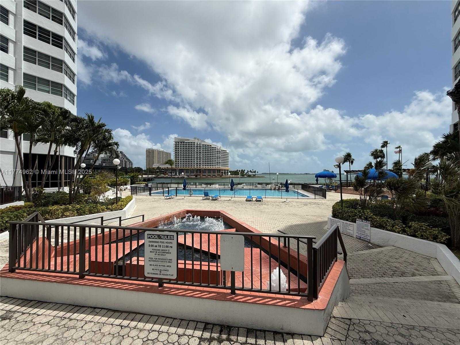 Small Image of 801 BRICKELL BAY DR #2064, Miami Number 33
