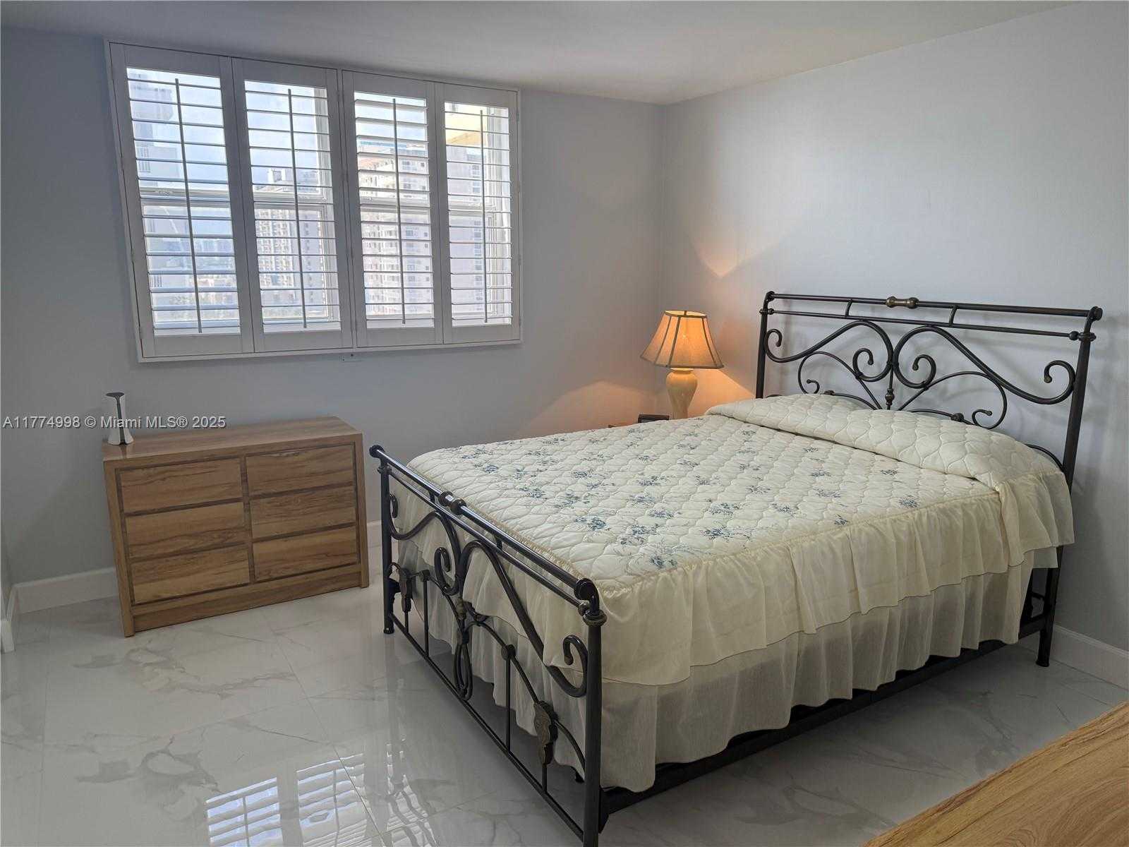 Small Image of 1501 SOUTH OCEAN DR #905, Hollywood Number 11