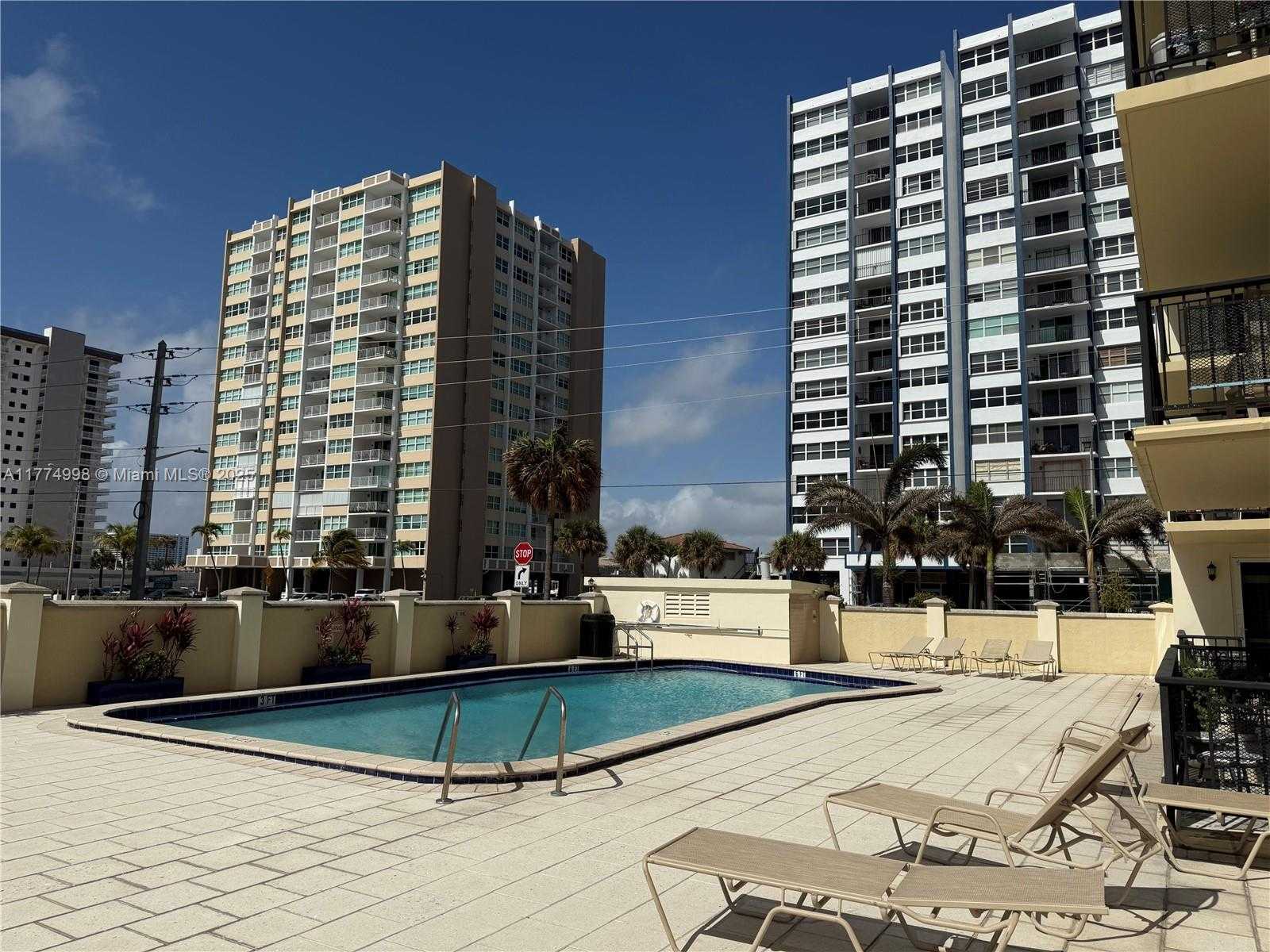 Small Image of 1501 SOUTH OCEAN DR #905, Hollywood Number 24