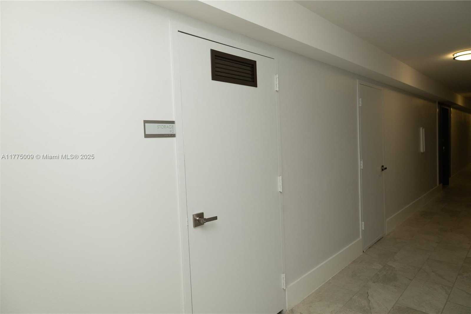 Small Image of 6039 COLLINS AVE #715, Miami Beach Number 31