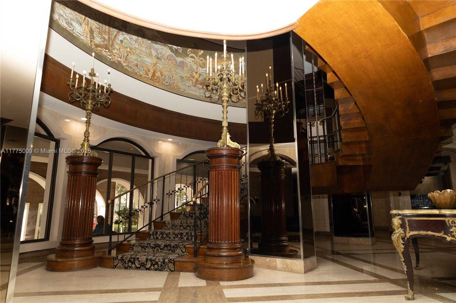 Small Image of 6039 COLLINS AVE #715, Miami Beach Number 35