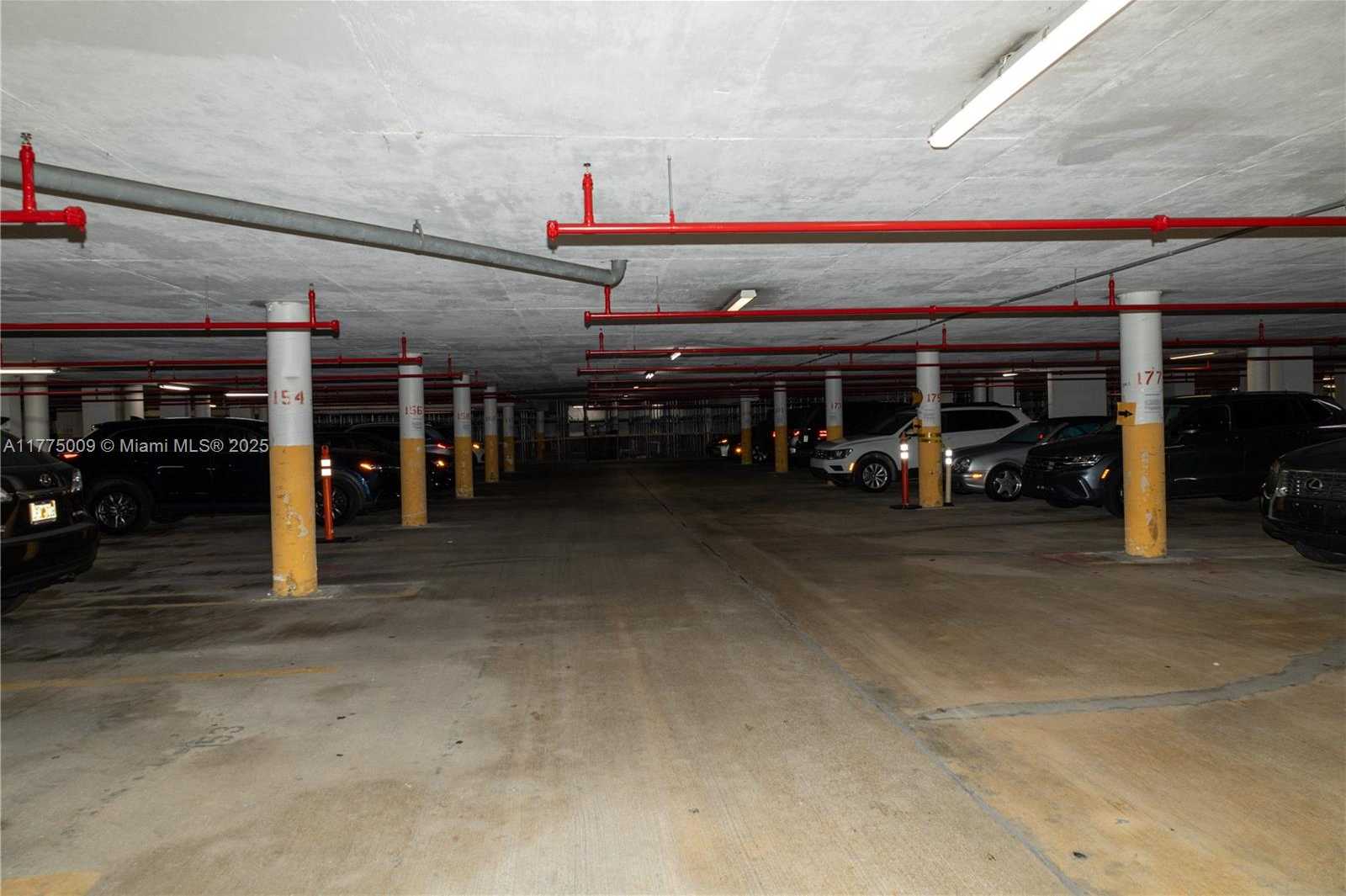 Small Image of 6039 COLLINS AVE #715, Miami Beach Number 50