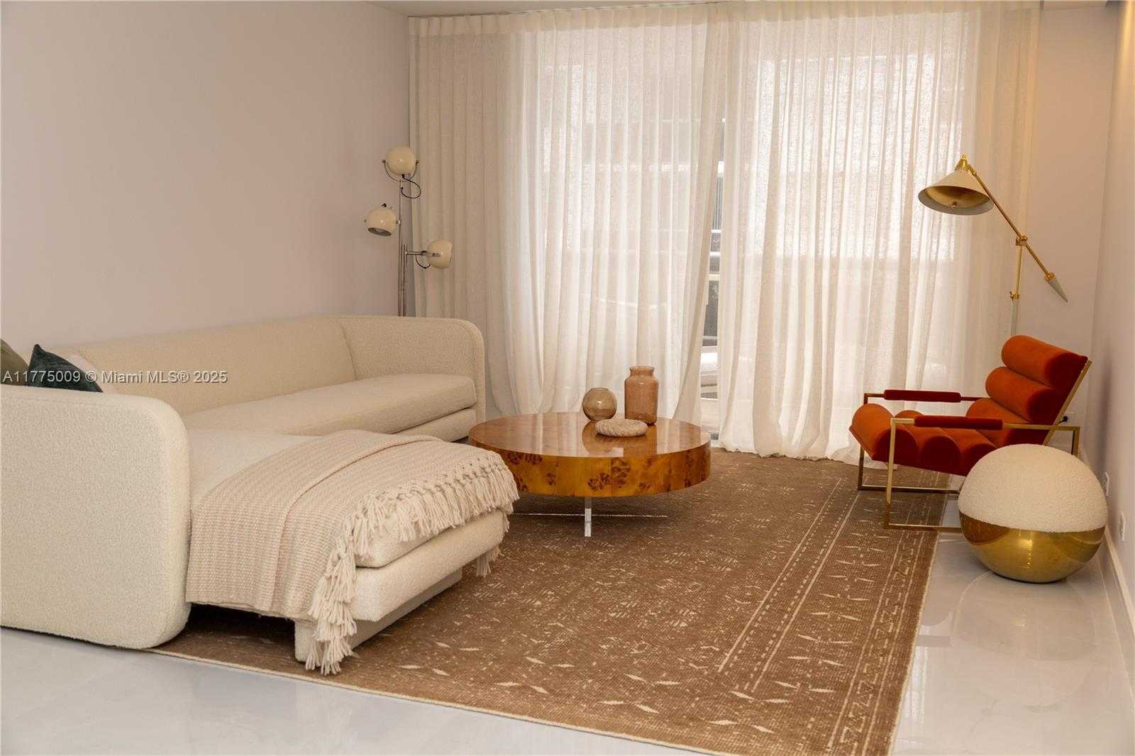 Small Image of 6039 COLLINS AVE #715, Miami Beach Number 9