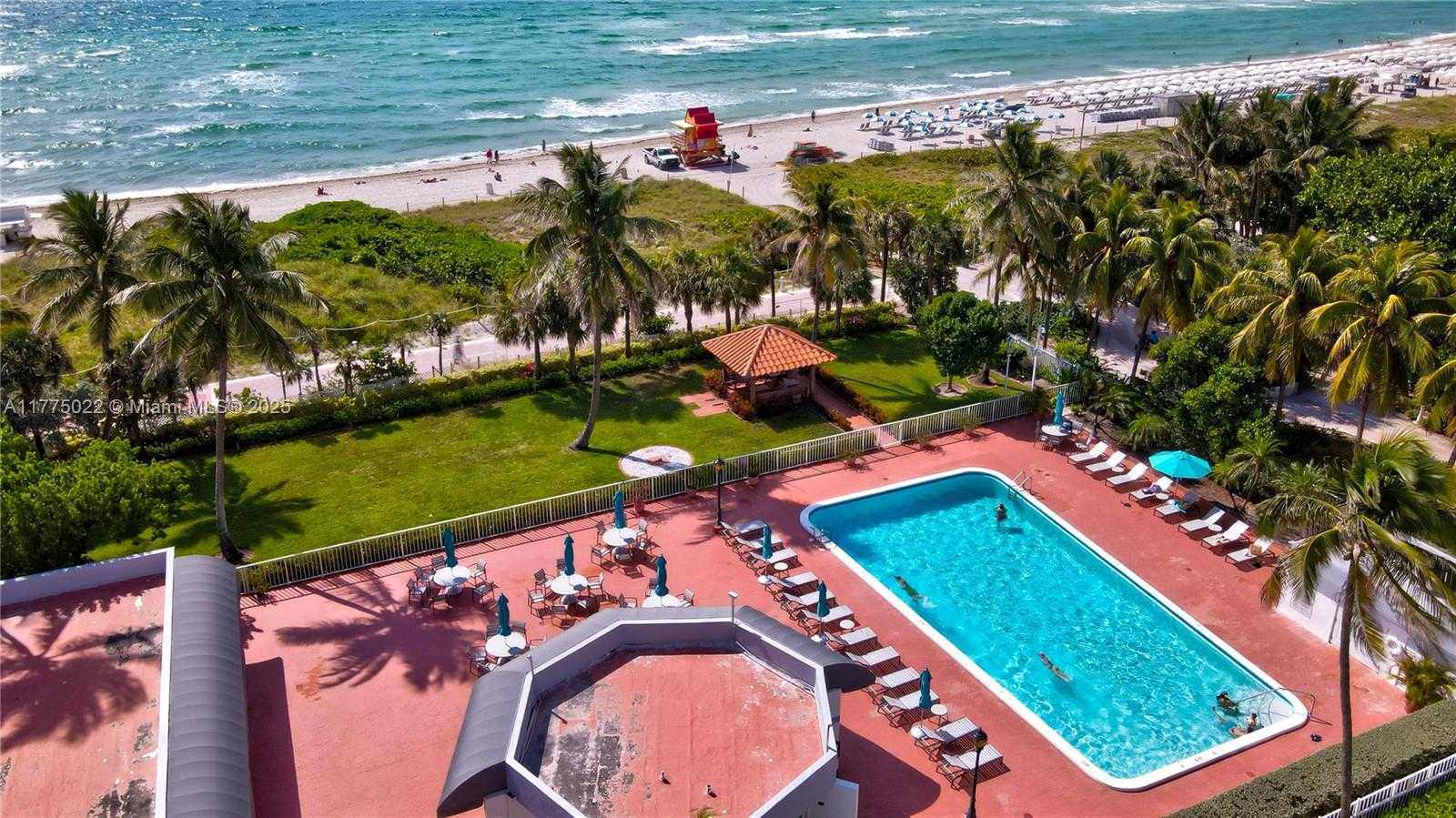 Small Image of 2401 COLLINS AVE #512, Miami Beach Number 12