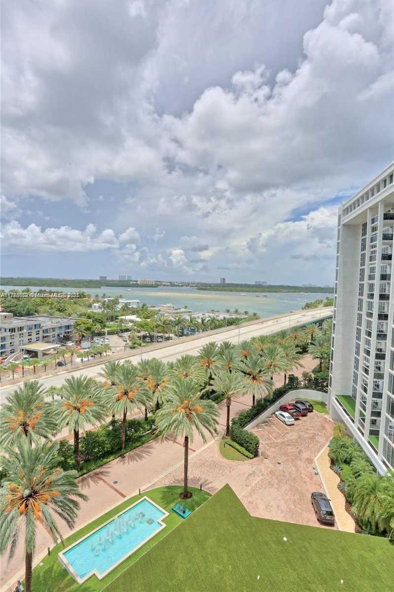 Small Image of 10275 COLLINS AVE #925, Bal Harbour Number 2