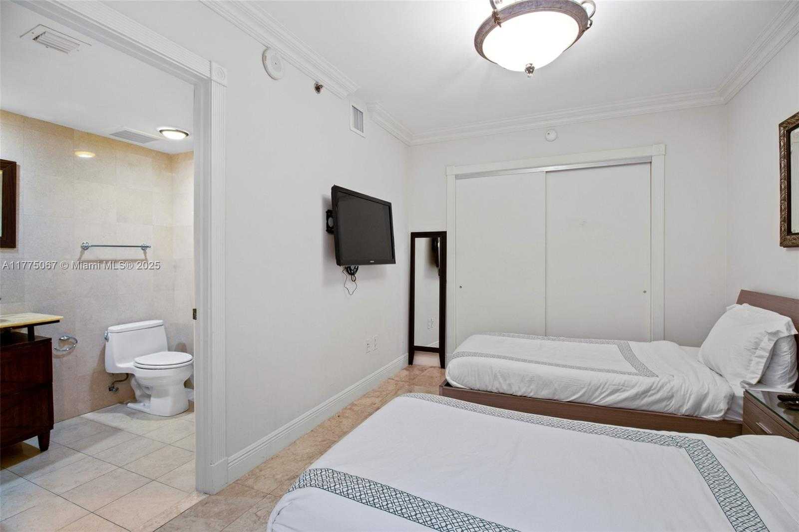 Small Image of 1830 SOUTH OCEAN DR #3310, Hallandale Beach Number 11