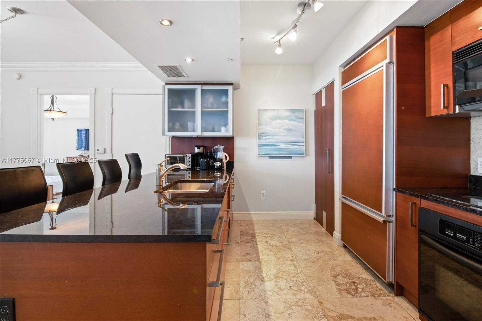 Small Image of 1830 SOUTH OCEAN DR #3310, Hallandale Beach Number 6