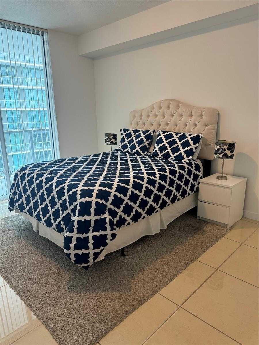 Small Image of 1111 1 AVE #1516, Miami Number 8