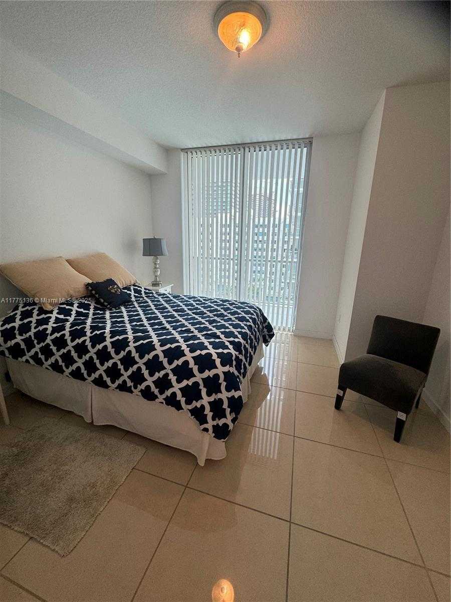 Small Image of 1111 1 AVE #1516, Miami Number 9