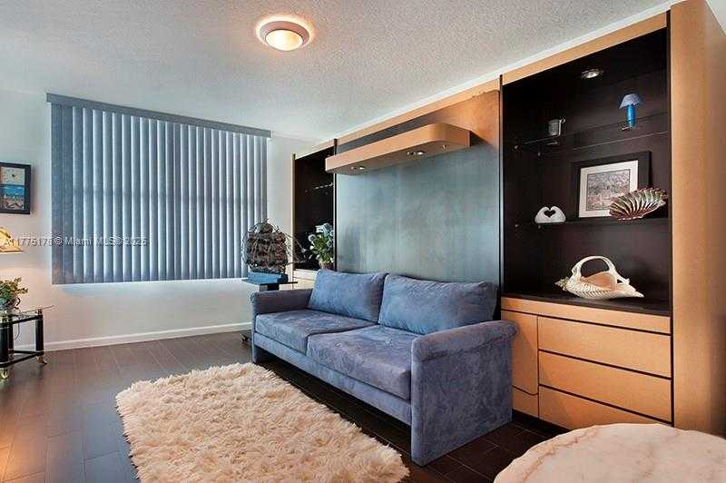 Small Image of 1500 OCEAN DR #705, Miami Beach Number 11