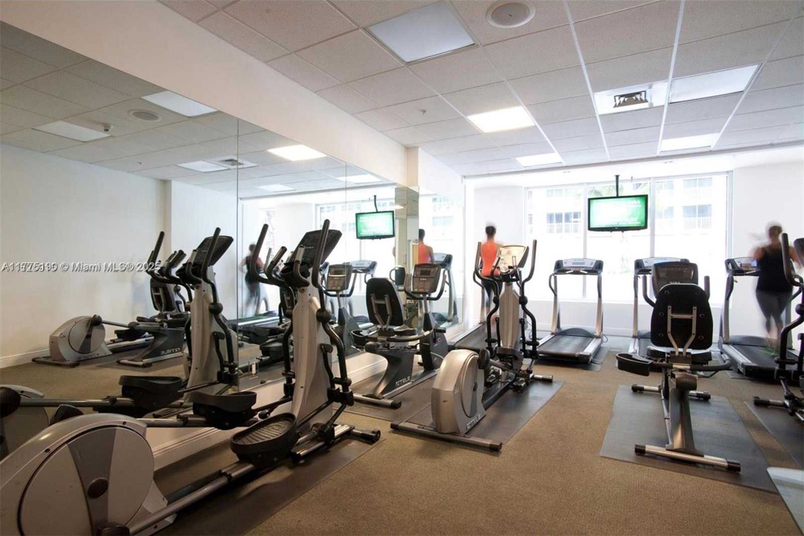 Small Image of 1750 NORTH BAYSHORE DR #3114, Miami Number 16