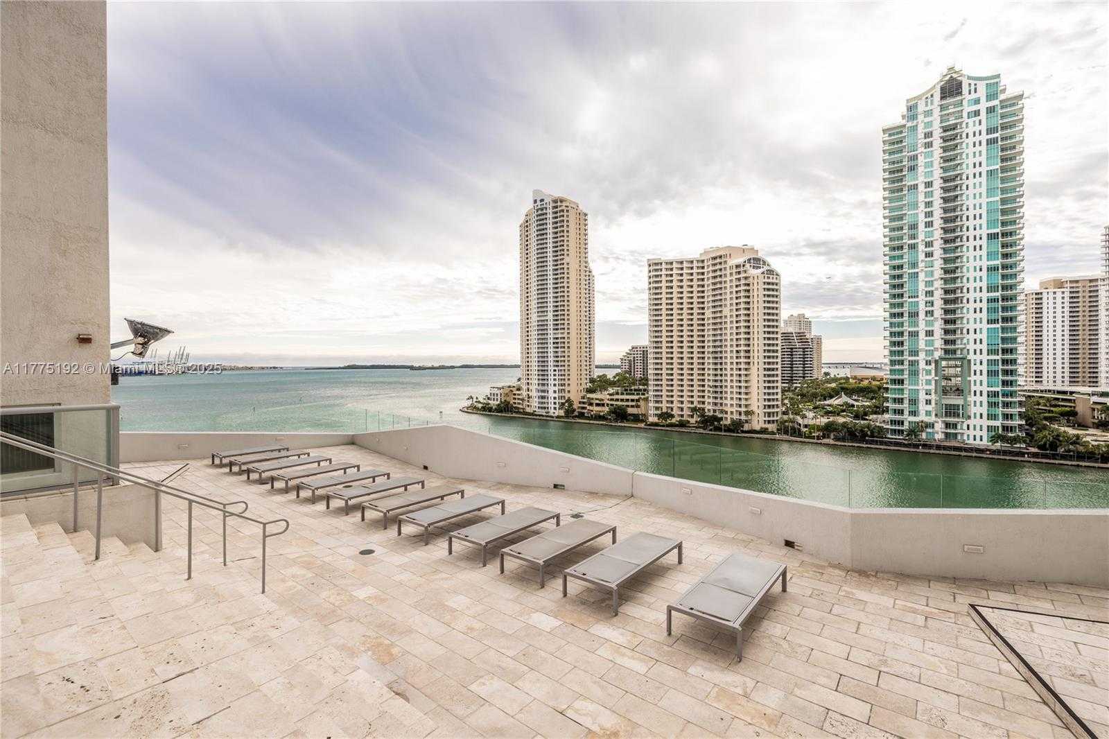 Small Image of 335 SOUTH BISCAYNE BLVD #2706, Miami Number 26