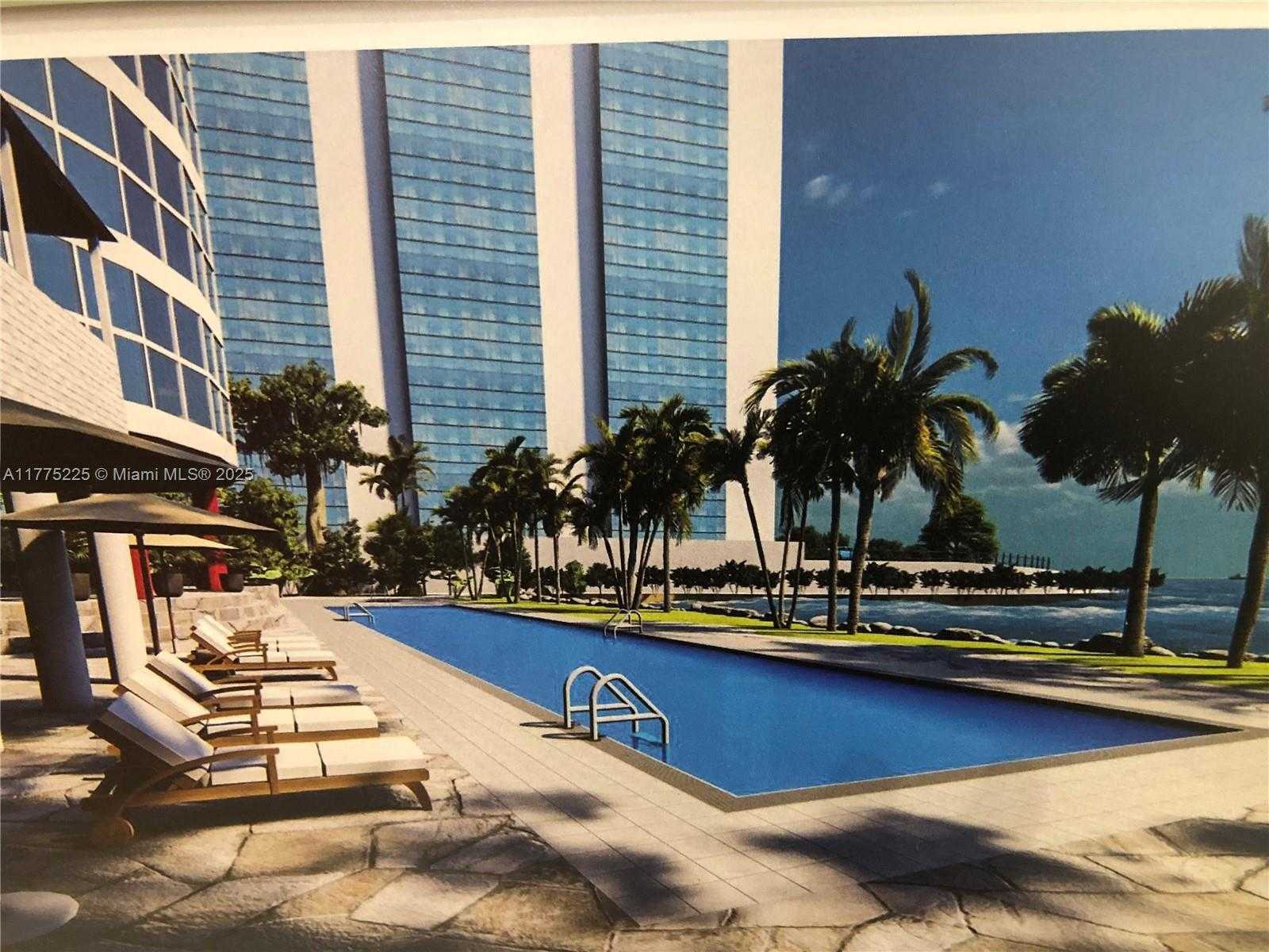 Small Image of 2025 BRICKELL AVE #605, Miami Number 18