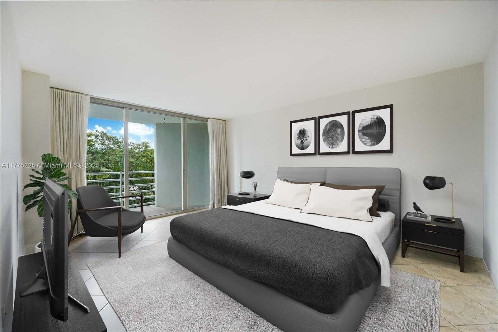 Small Image of 2025 BRICKELL AVE #605, Miami Number 5