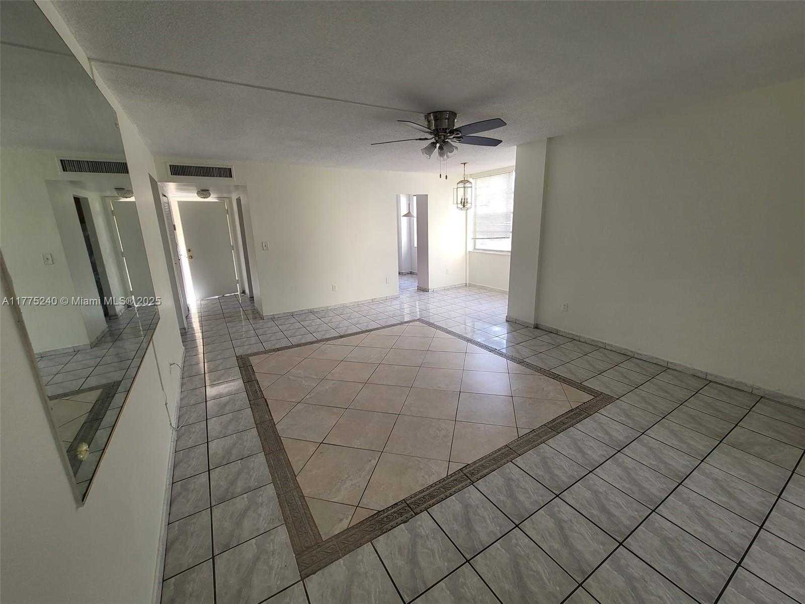 Small Image of 16400 NORTH EAST 17TH AVE #206, North Miami Beach Number 4
