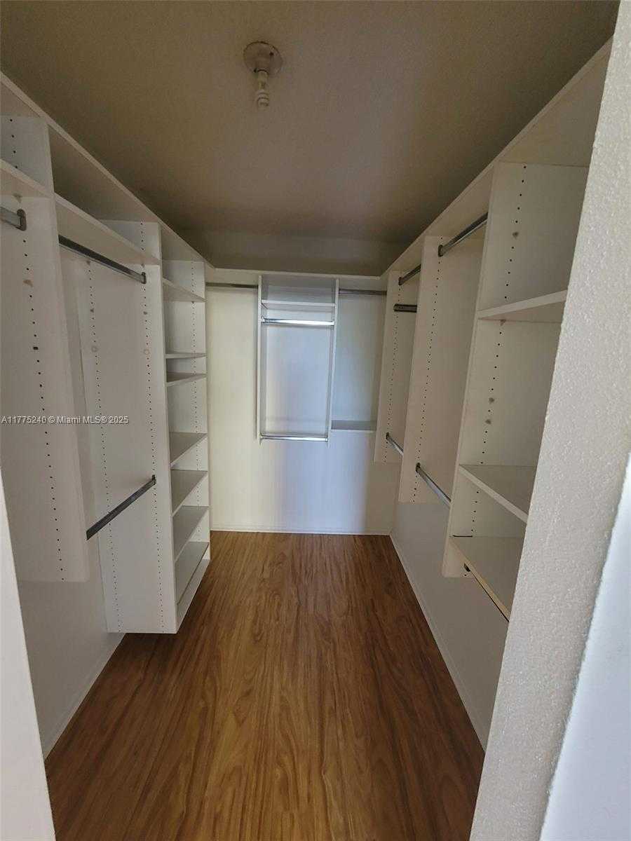 Small Image of 16400 NORTH EAST 17TH AVE #206, North Miami Beach Number 8