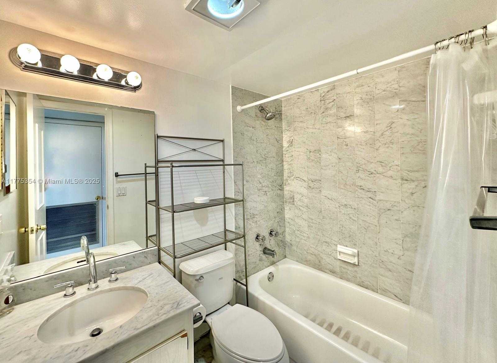 Small Image of 2401 SOUTH OCEAN DR #707, Hollywood Number 21