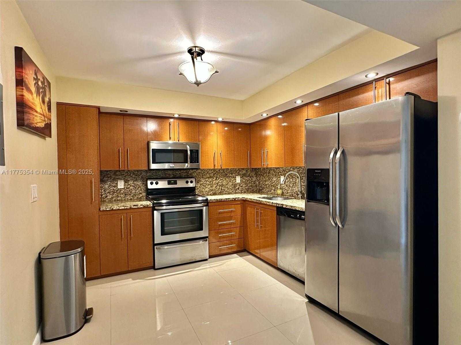 Small Image of 2401 SOUTH OCEAN DR #707, Hollywood Number 5