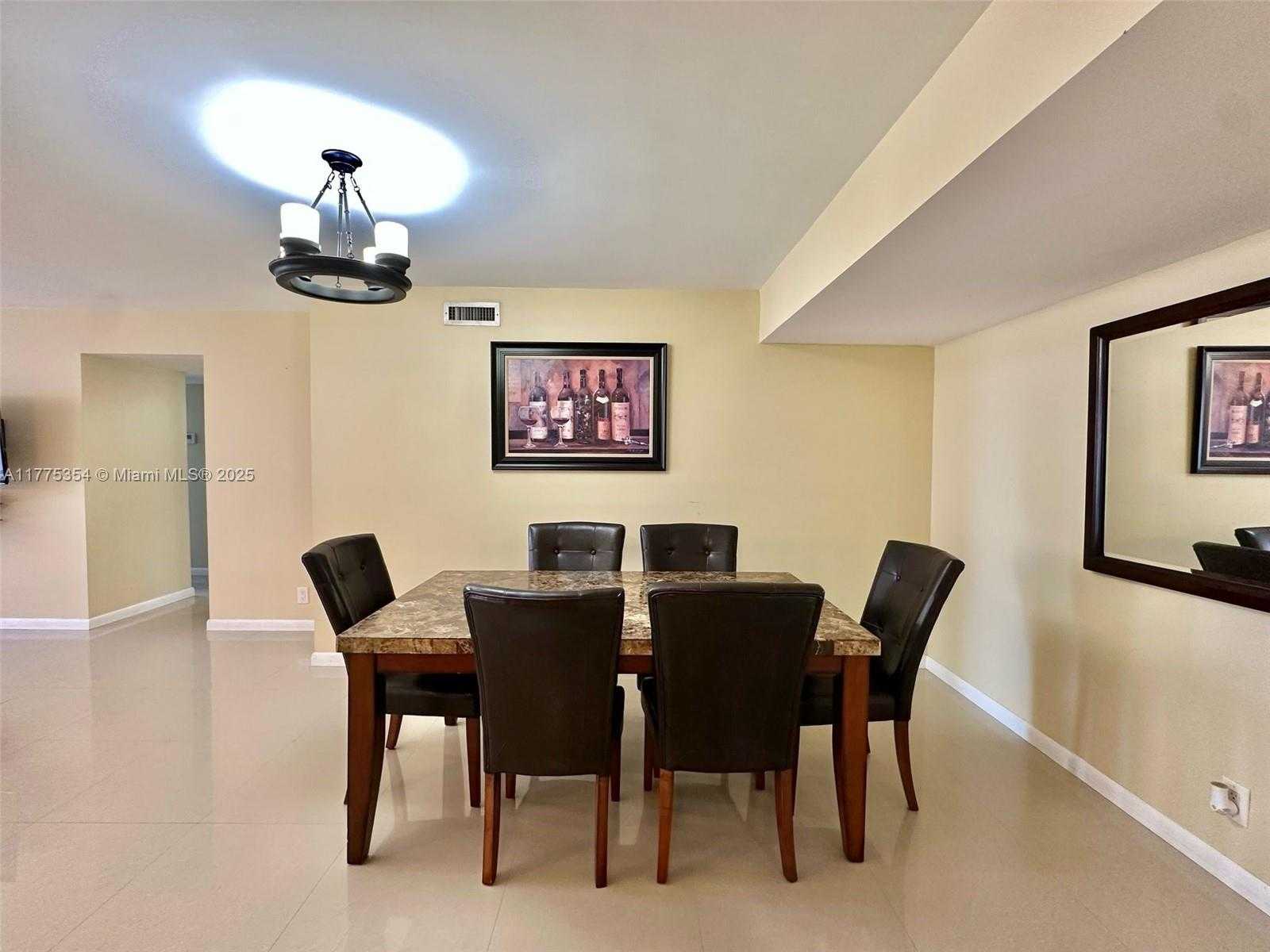 Small Image of 2401 SOUTH OCEAN DR #707, Hollywood Number 6