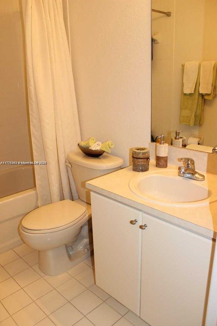 Small Image of 15295 SOUTH WEST 91ST #15295, Miami Number 11
