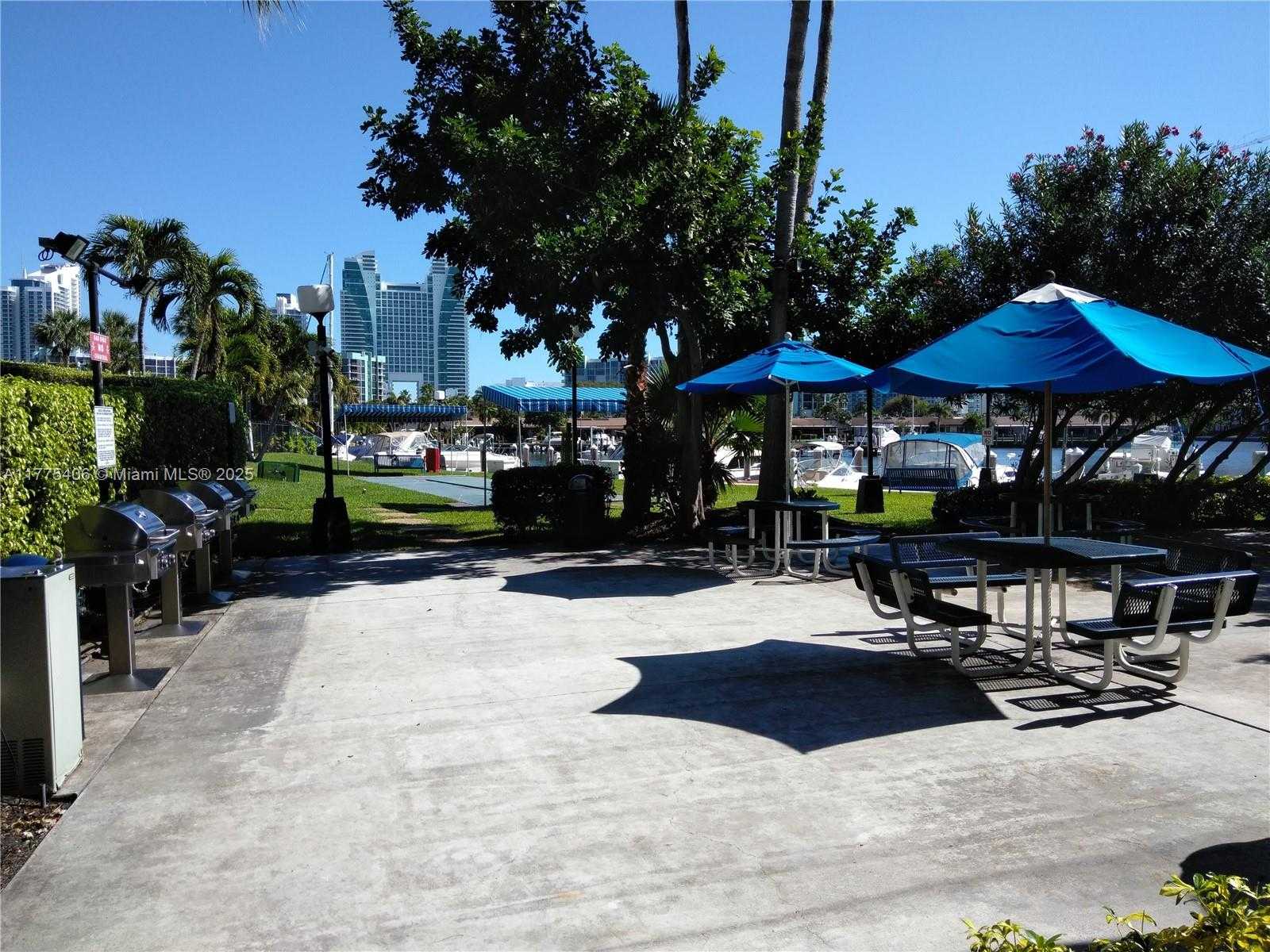 Small Image of 600 THREE ISLANDS BLVD #308, Hallandale Beach Number 16