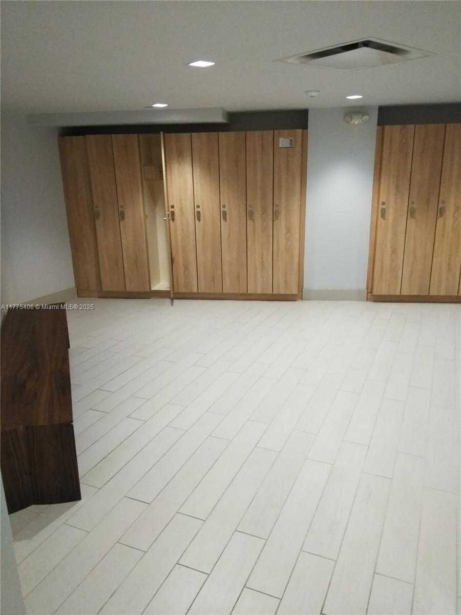Small Image of 600 THREE ISLANDS BLVD #308, Hallandale Beach Number 21