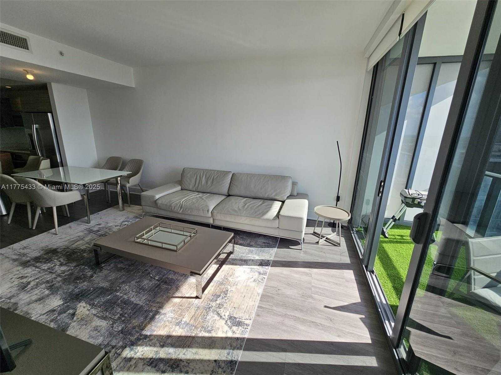 Small Image of 121 NORTH EAST 34 ST #2511, Miami Number 11