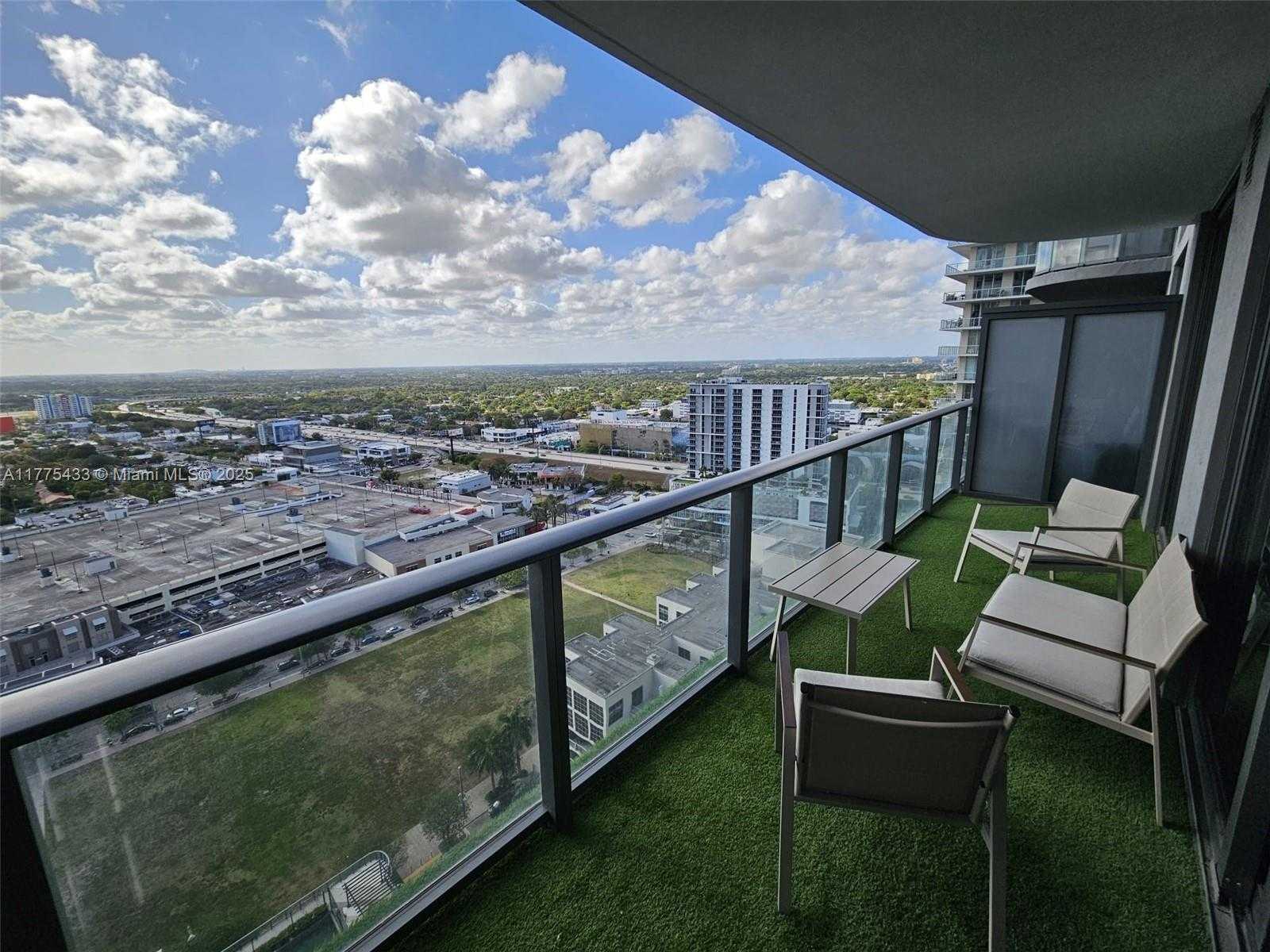 Small Image of 121 NORTH EAST 34 ST #2511, Miami Number 13