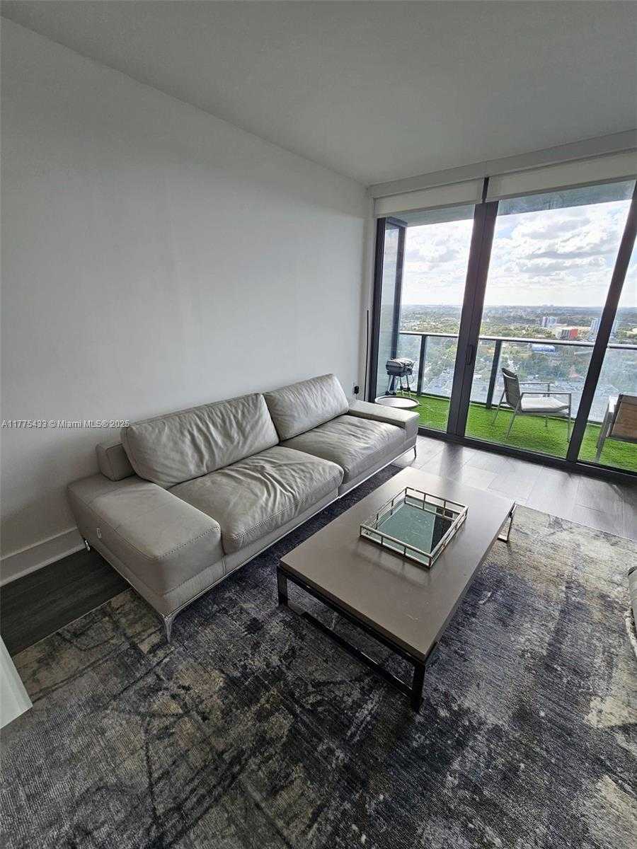 Small Image of 121 NORTH EAST 34 ST #2511, Miami Number 14