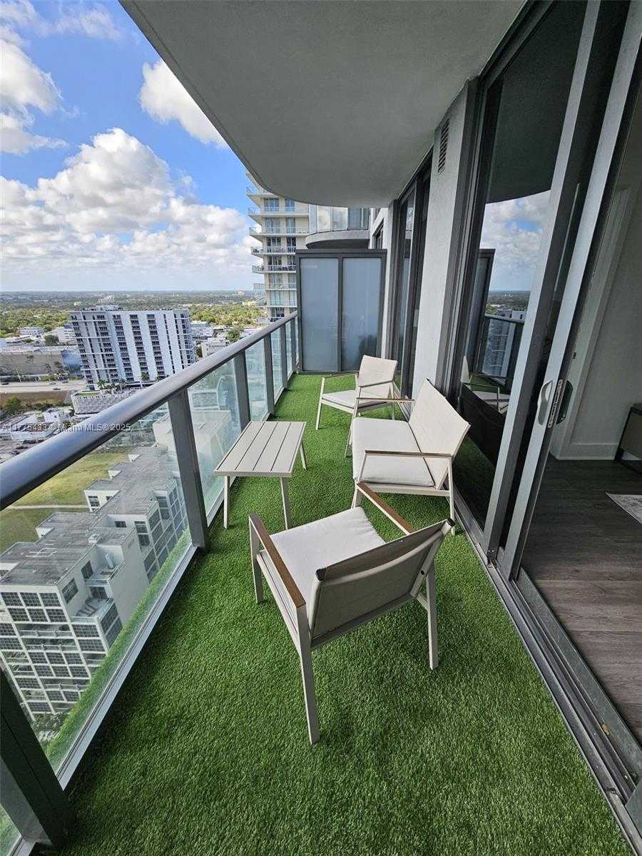 Small Image of 121 NORTH EAST 34 ST #2511, Miami Number 28