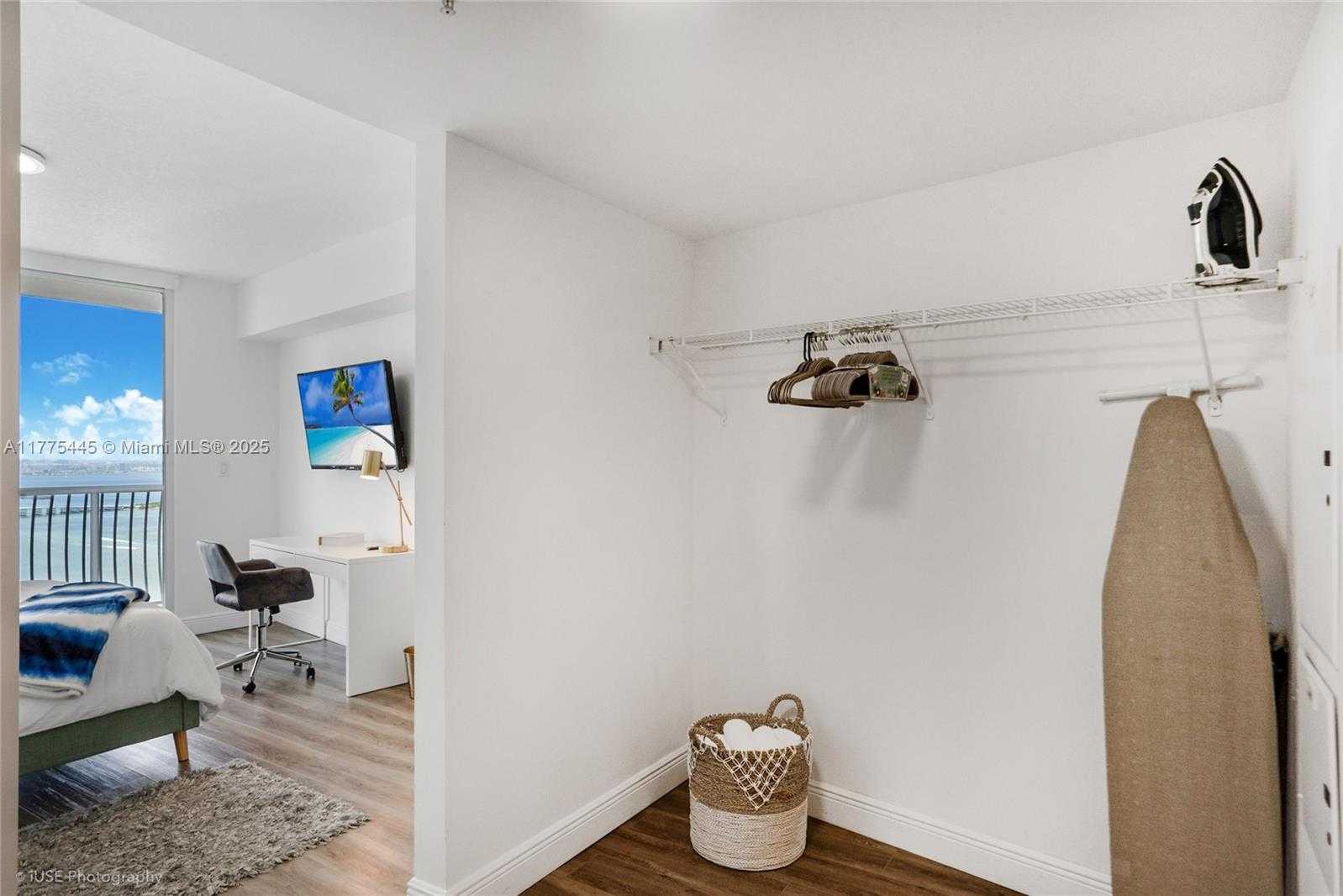 Small Image of 1750 NORTH BAYSHORE DR #5203, Miami Number 10