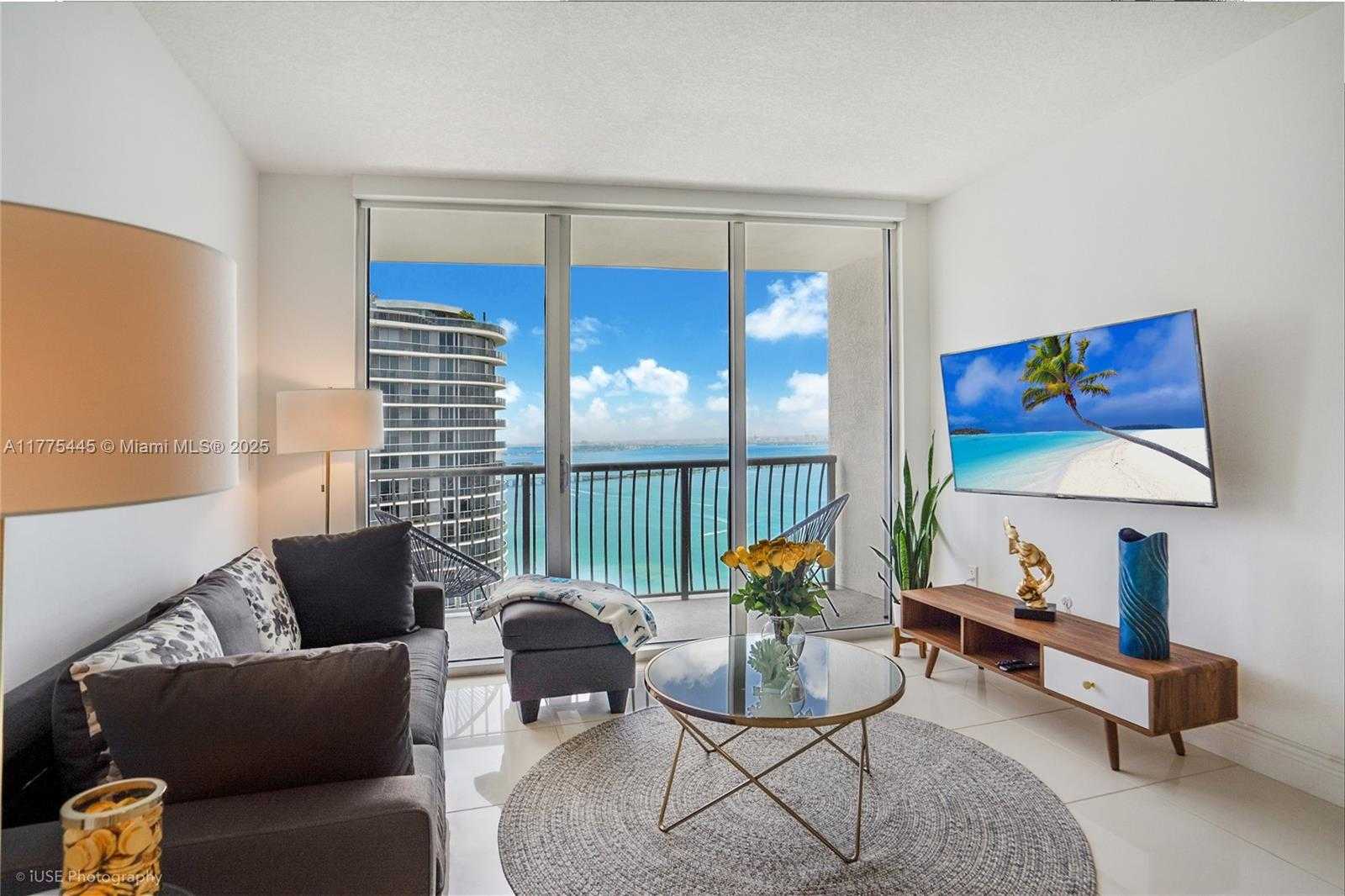 Small Image of 1750 NORTH BAYSHORE DR #5203, Miami Number 3