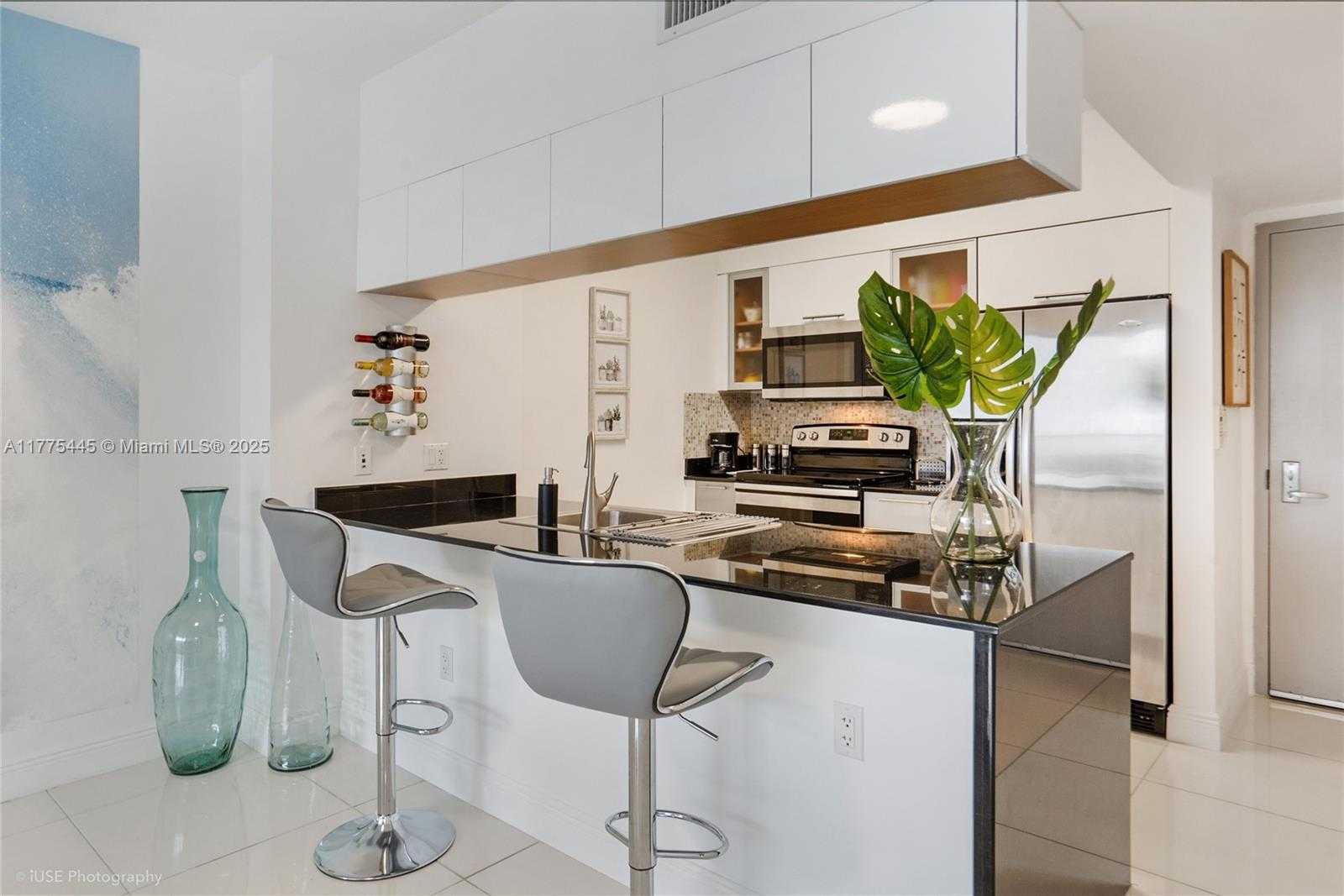 Small Image of 1750 NORTH BAYSHORE DR #5203, Miami Number 6