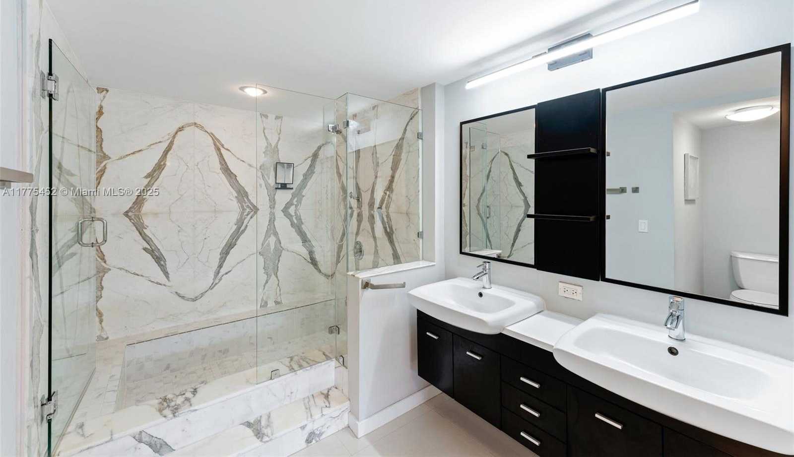 Small Image of 155 OCEAN LANE DR #407, Key Biscayne Number 15