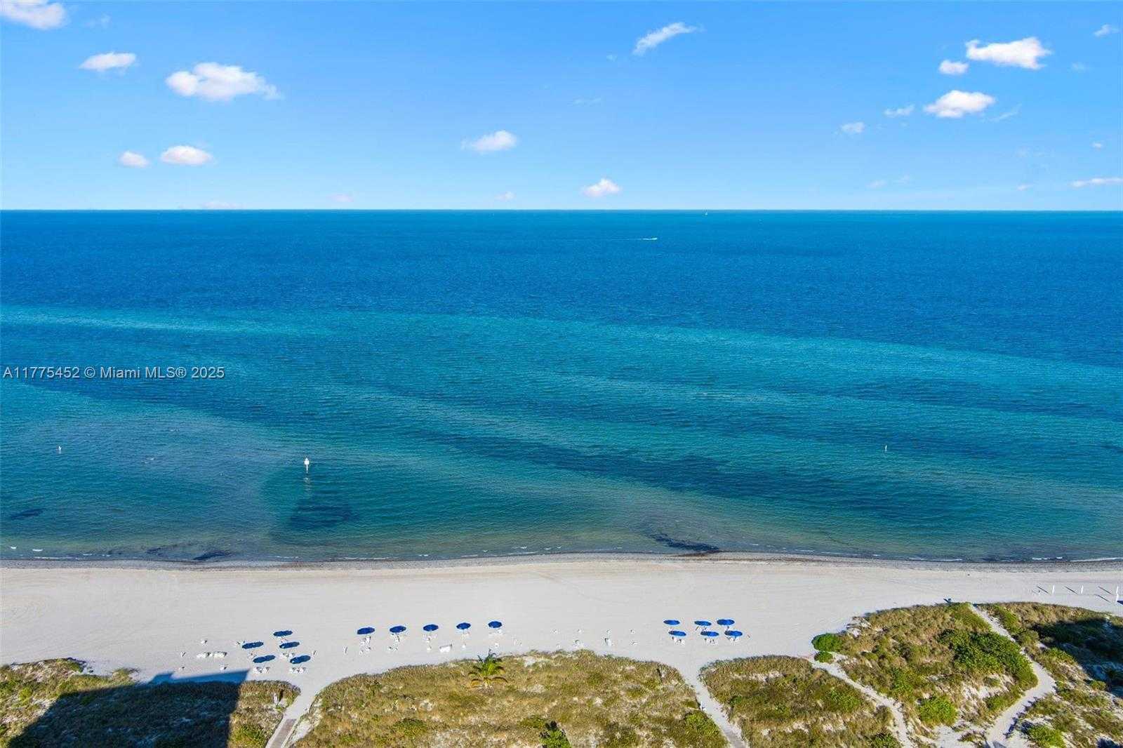 Small Image of 155 OCEAN LANE DR #407, Key Biscayne Number 25