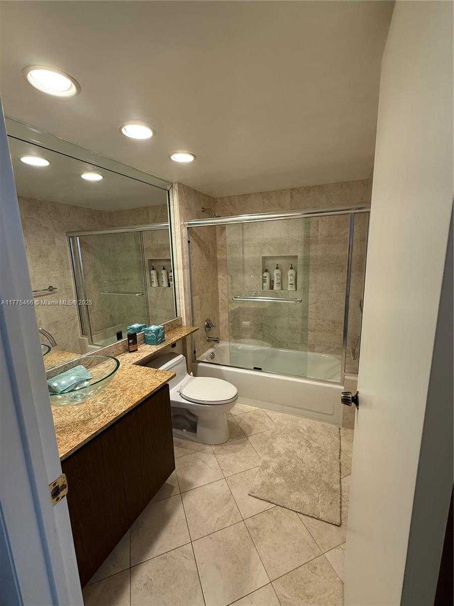 Small Image of 1880 SOUTH OCEAN DR #308, Hallandale Beach Number 13