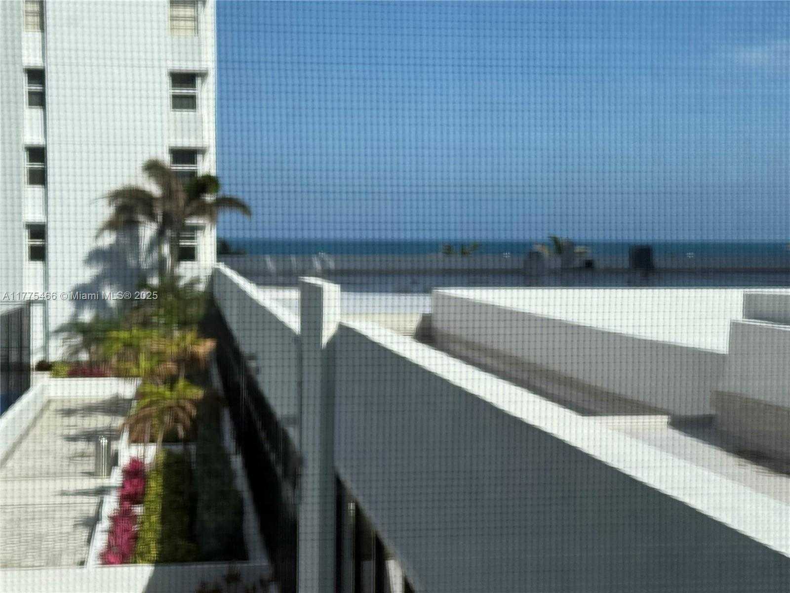 Small Image of 1880 SOUTH OCEAN DR #308, Hallandale Beach Number 14