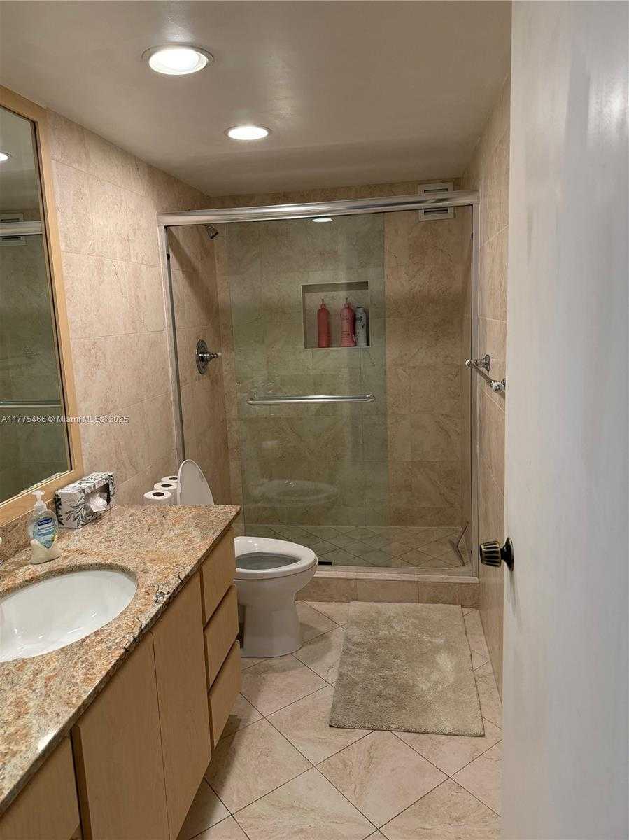 Small Image of 1880 SOUTH OCEAN DR #308, Hallandale Beach Number 16