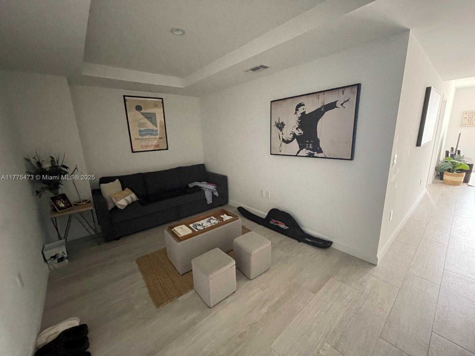 Small Image of 45 SOUTH WEST 9TH ST #1005, Miami Number 22