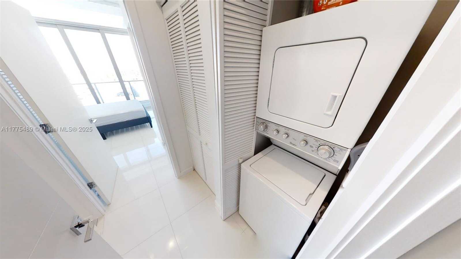Small Image of 7825 NORTH WEST 107TH AVE #821, Doral Number 24