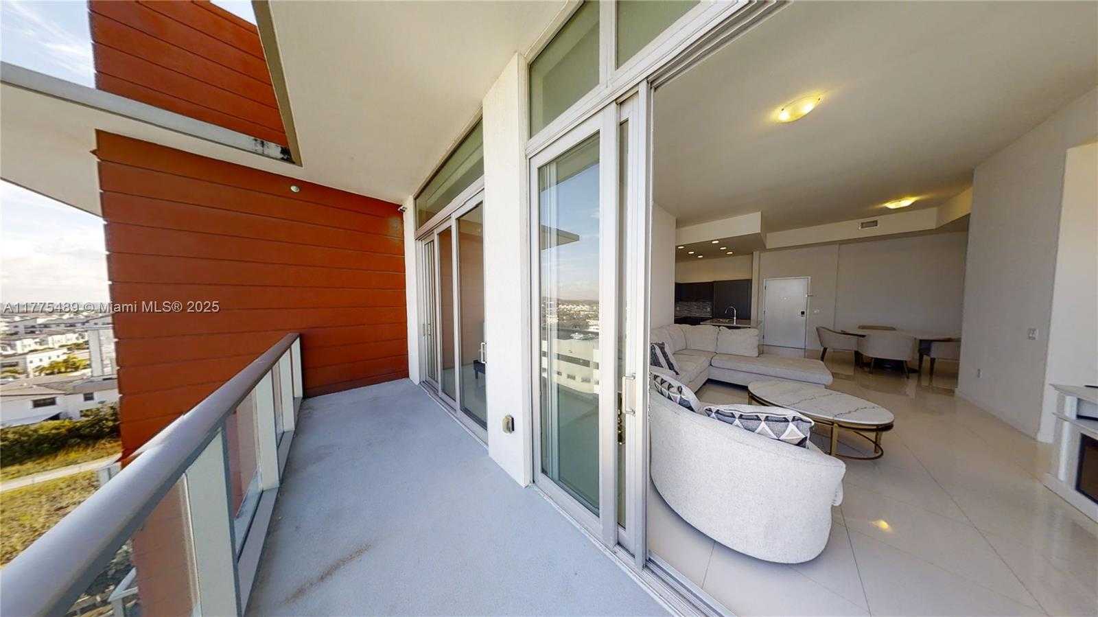 Small Image of 7825 NORTH WEST 107TH AVE #821, Doral Number 4