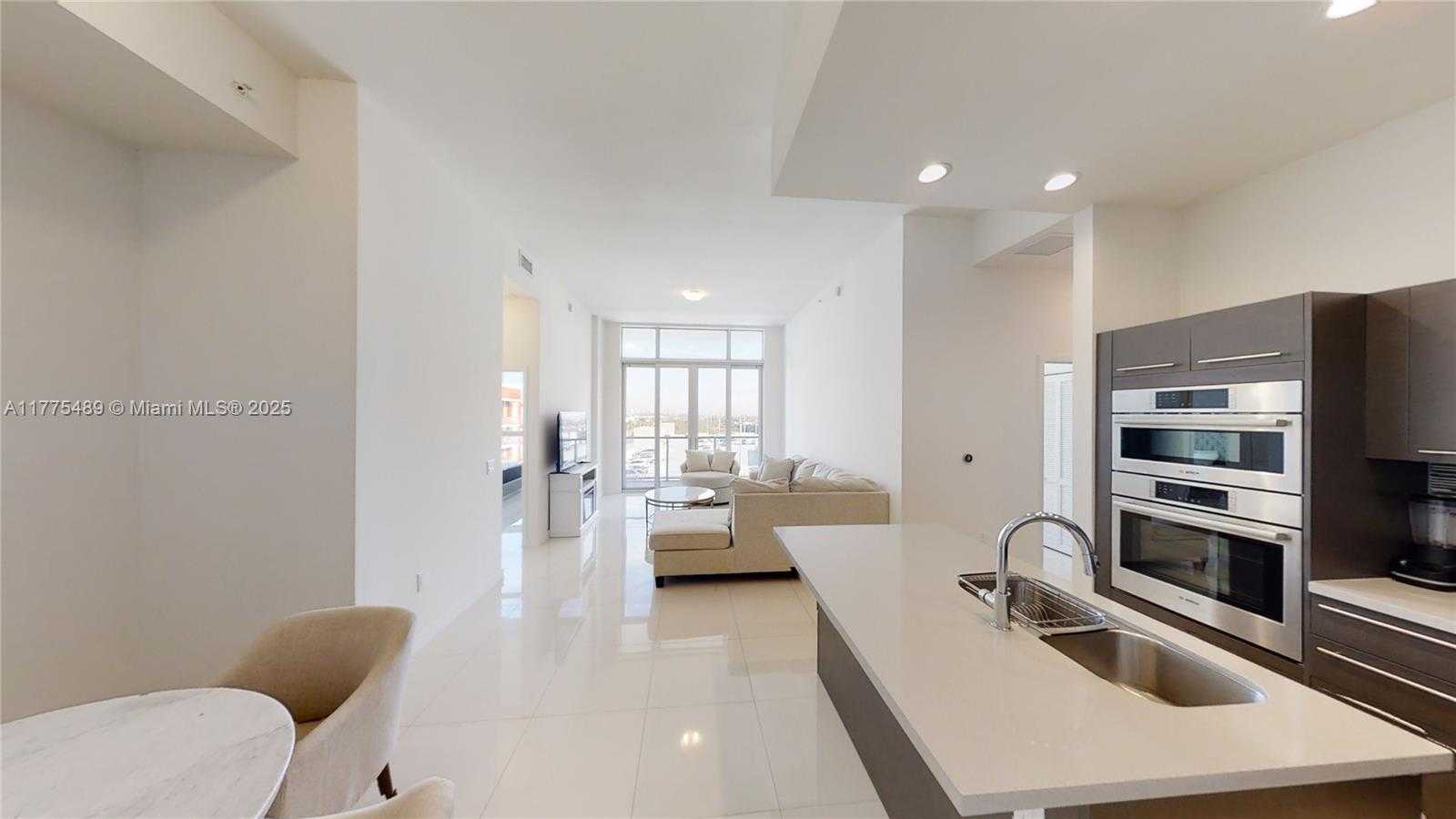 Small Image of 7825 NORTH WEST 107TH AVE #821, Doral Number 9