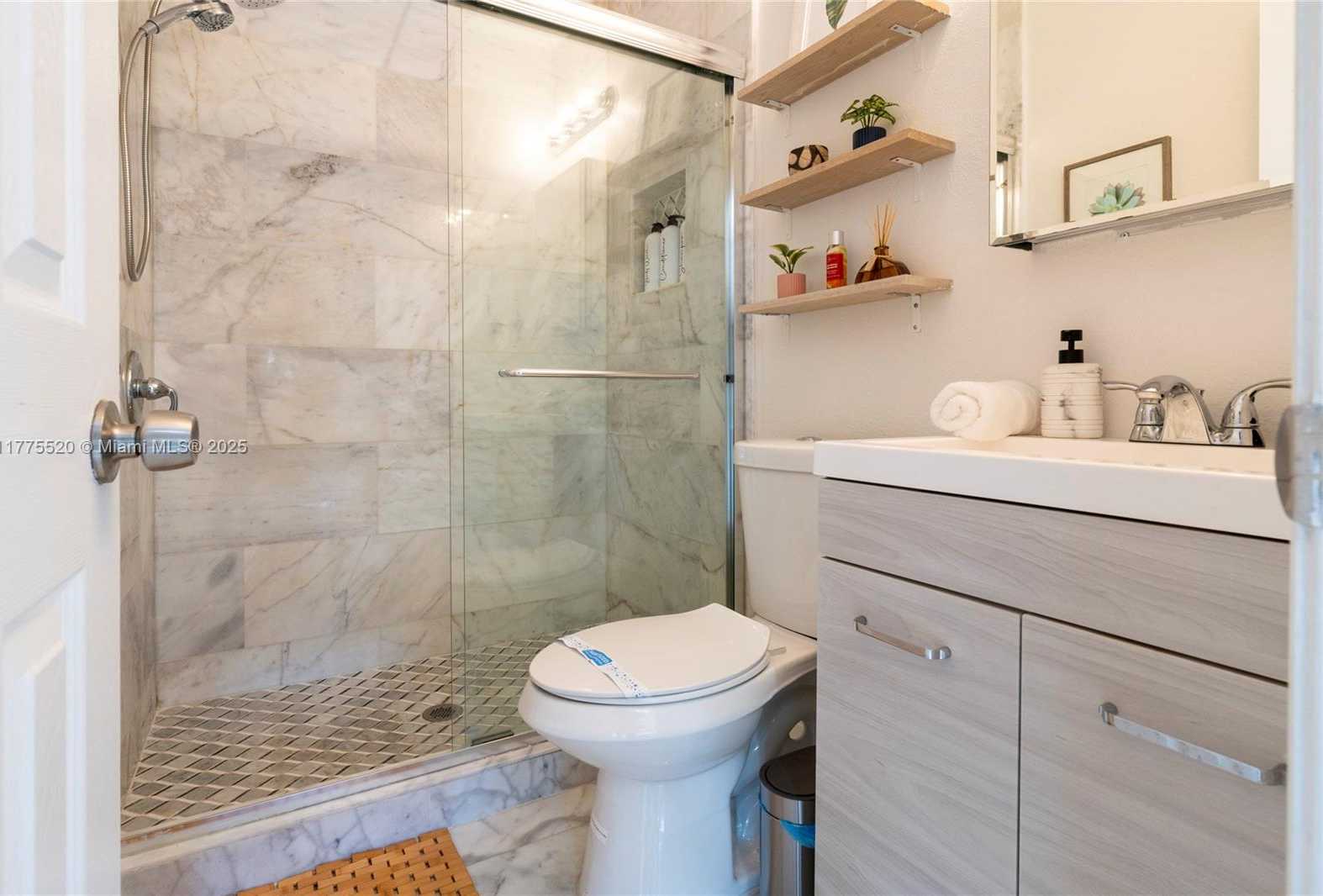 Small Image of 775 NORTH WEST 44TH ST, Miami Number 15