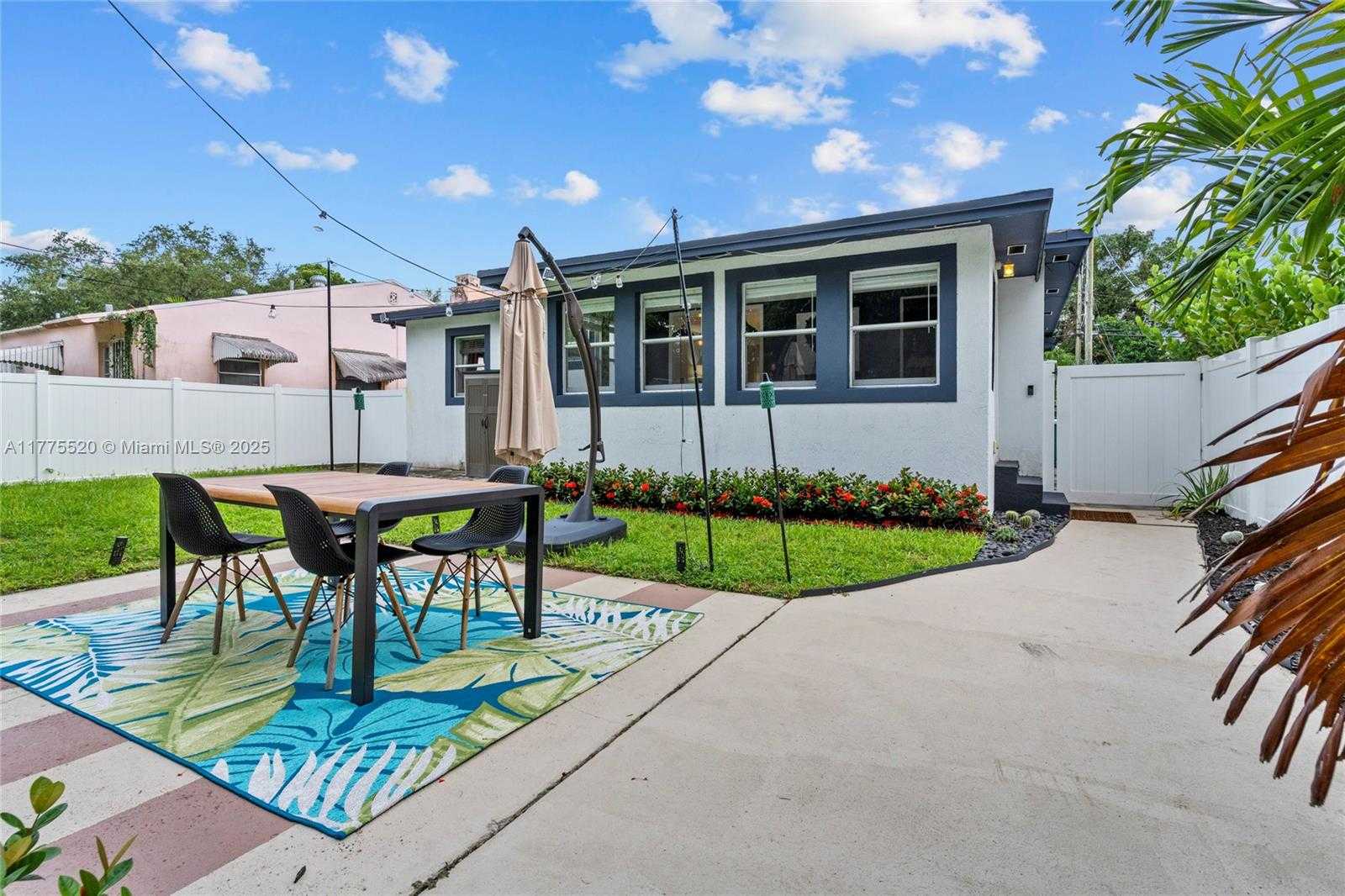 Small Image of 775 NORTH WEST 44TH ST, Miami Number 27