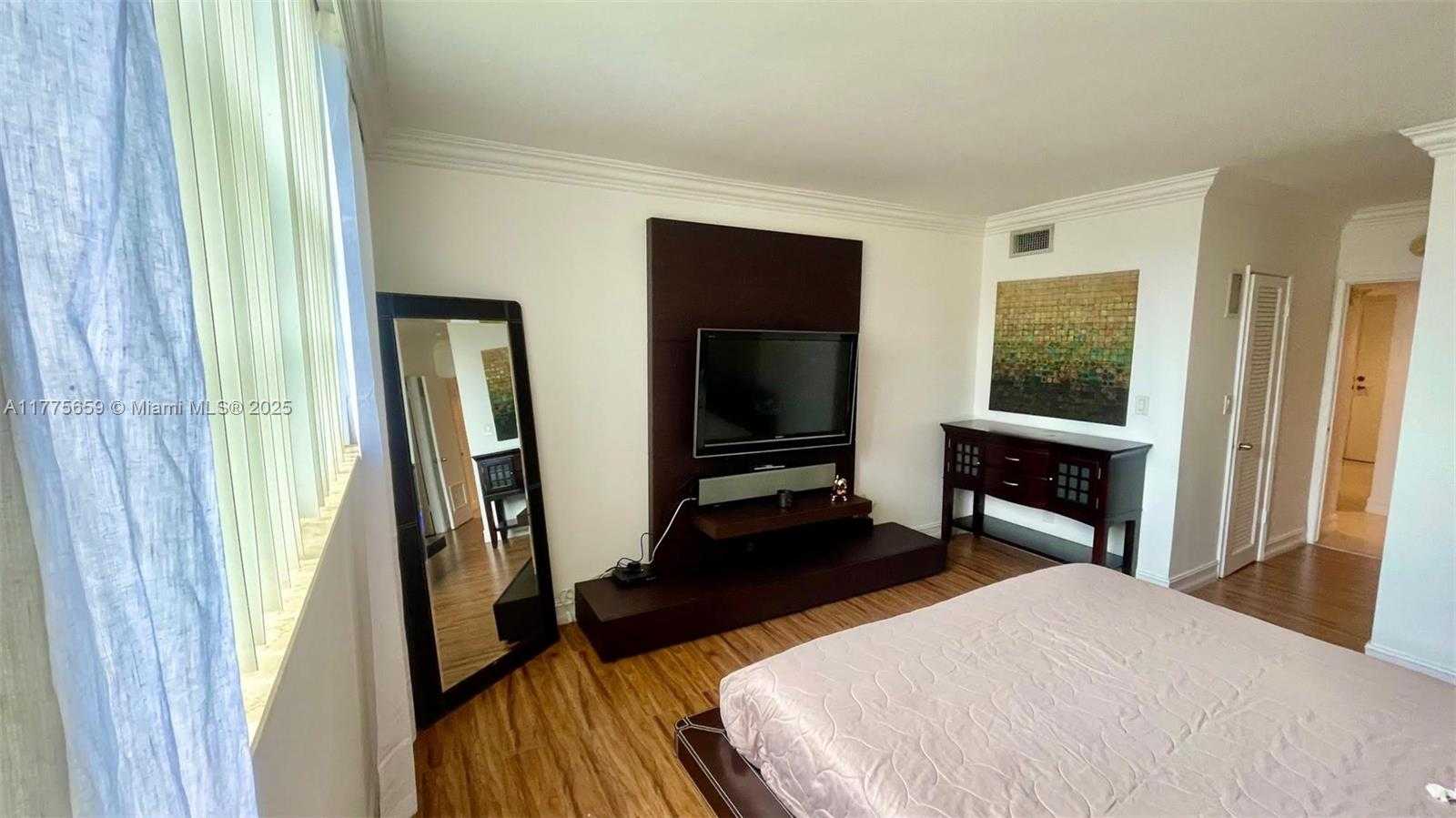 Small Image of 19390 COLLINS AVE #711, Sunny Isles Beach Number 17