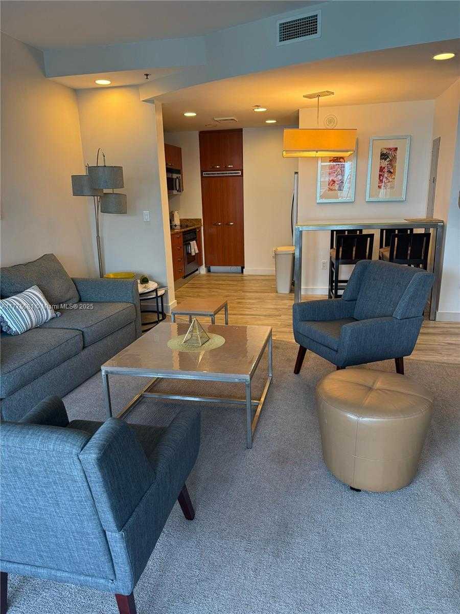 Small Image of 1395 BRICKELL AVE #2607, Miami Number 7