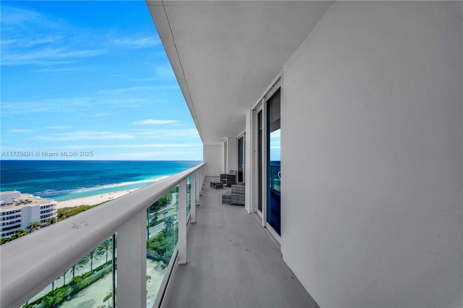 Small Image of 100 BAYVIEW DR #2014, Sunny Isles Beach Number 3