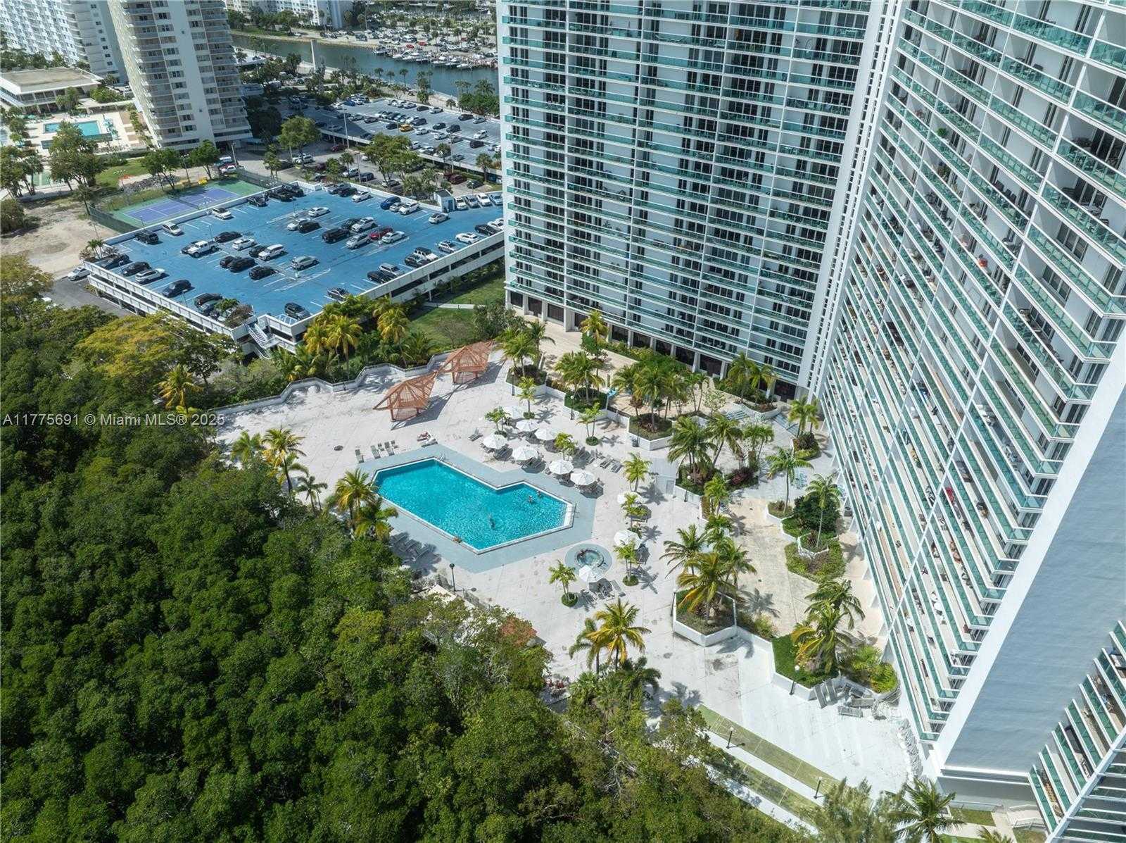 Small Image of 100 BAYVIEW DR #2014, Sunny Isles Beach Number 42