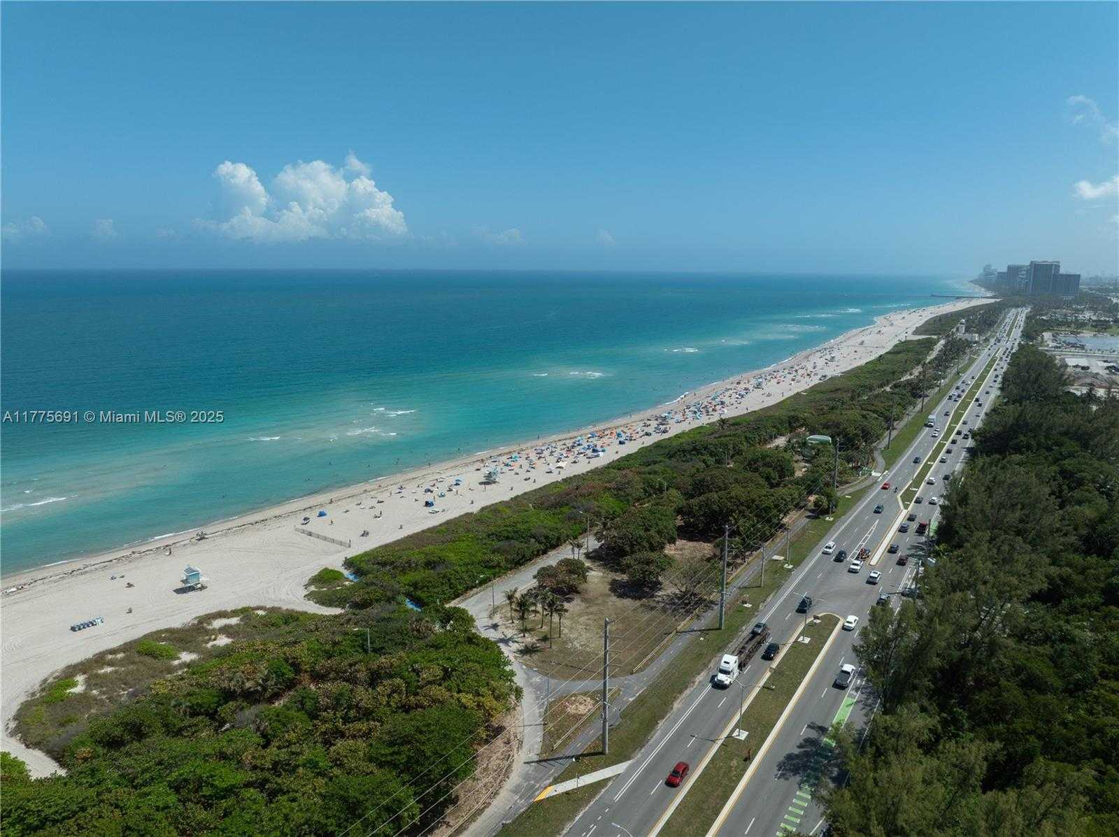 Small Image of 100 BAYVIEW DR #2014, Sunny Isles Beach Number 52